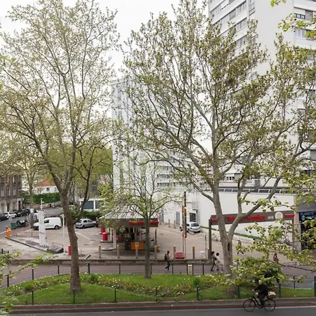 Quiet Studio With Balcony Near Downtown * Montrouge